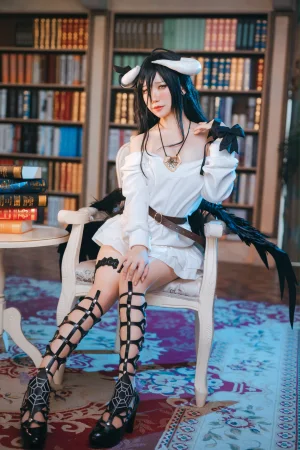 芋圆侑子《雅儿贝德私服》写真图集 20P+2V｜在线预览与图包下载