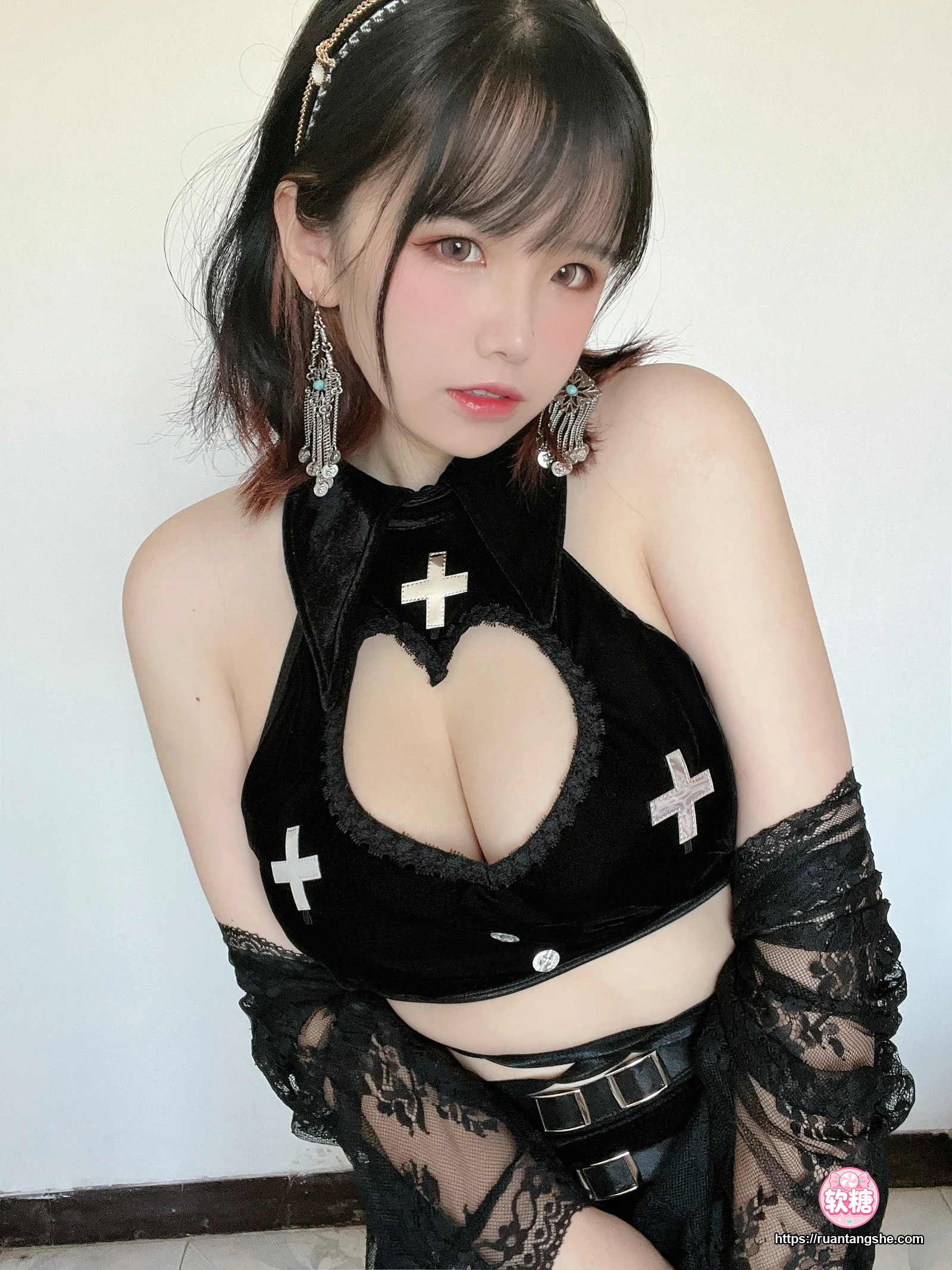 阿半今天很开心 阿半今天很开心 NO.021 - 猫猫修女