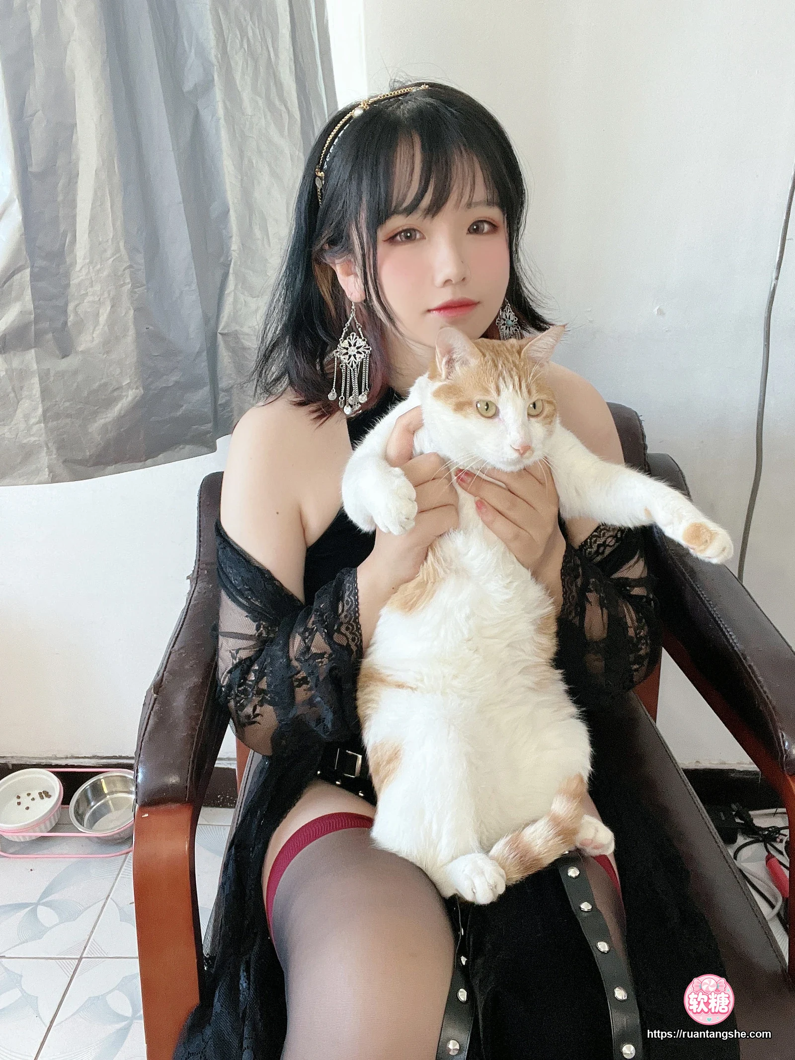 阿半今天很开心 阿半今天很开心 NO.021 - 猫猫修女