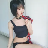 木棉棉《不良猫》写真图集 44P+2V｜在线预览与图包下载