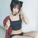 木棉棉《不良猫》写真图集 44P+2V｜在线预览与图包下载