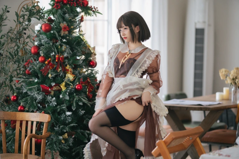 花铃《透明女仆》写真图集 89P｜在线预览与图包下载