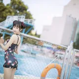 木棉棉《草莓泳衣》写真图集 40P｜在线预览与图包下载