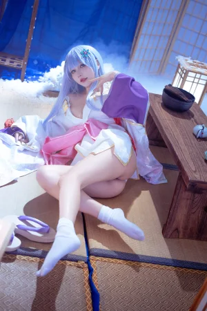 是一只熊仔《白雪姬（美少女万华镜异闻：雪女）》写真图集 41P｜在线预览与图包下载