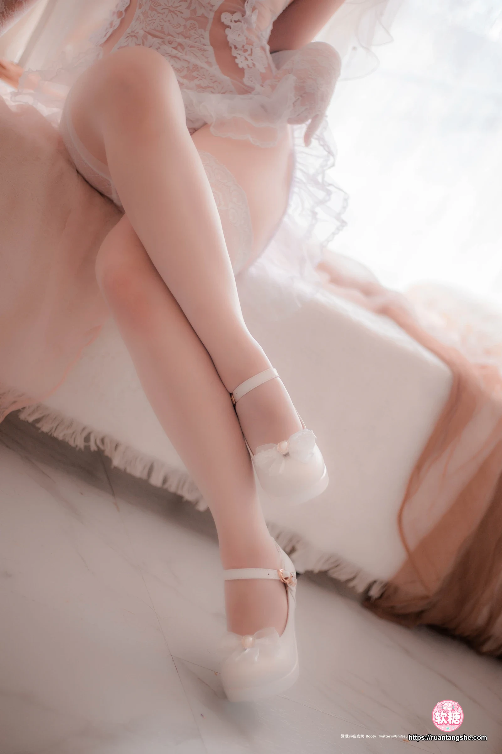 皮皮奶 皮皮奶 NO.023 - 朦胧婚纱