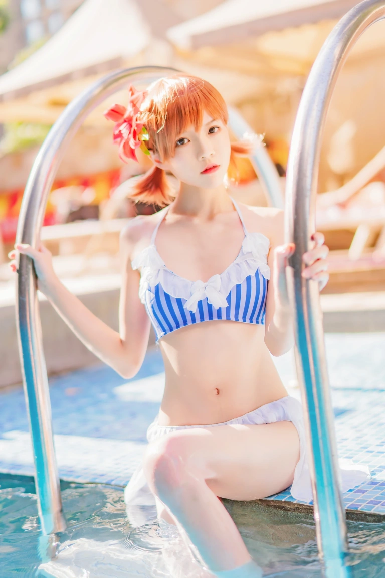 桜桃喵《炮姐COS》写真图集 49P｜在线预览与图包下载