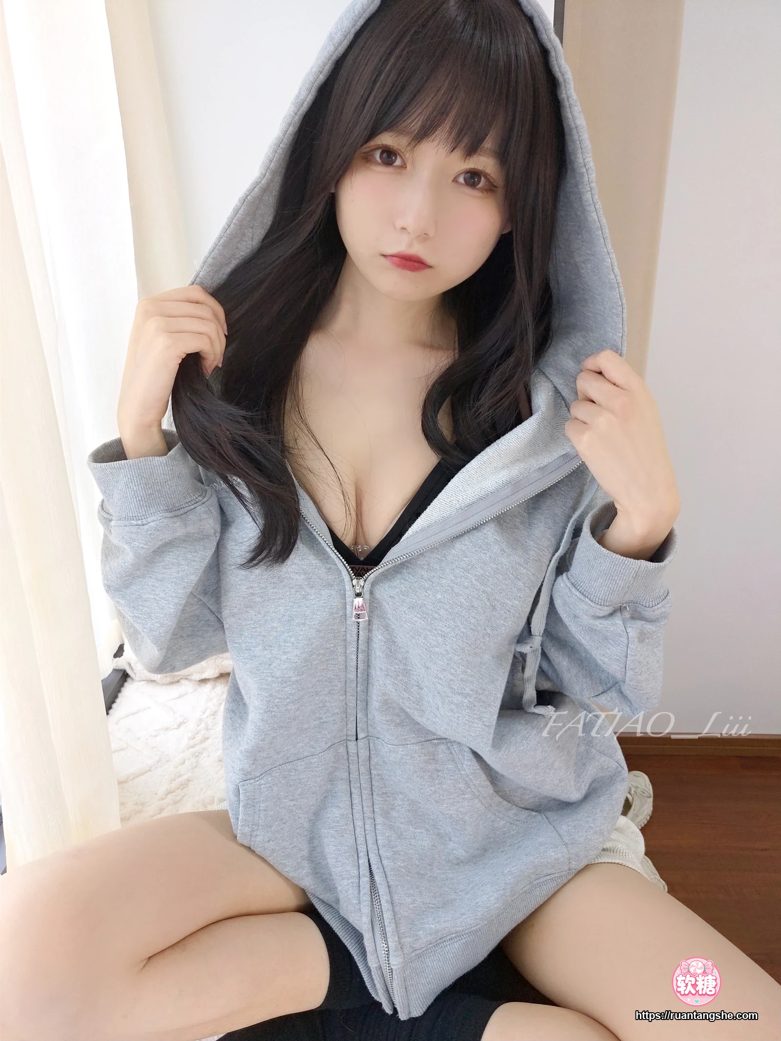 迷之呆梨 迷之呆梨 NO.023 - Fantia 2022年09月会员合集(8期)