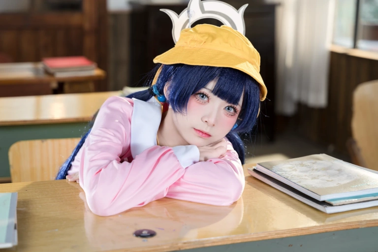 九柒喵《蔚蓝档案 妃咲幼稚园》写真图集 25P｜在线预览与图包下载