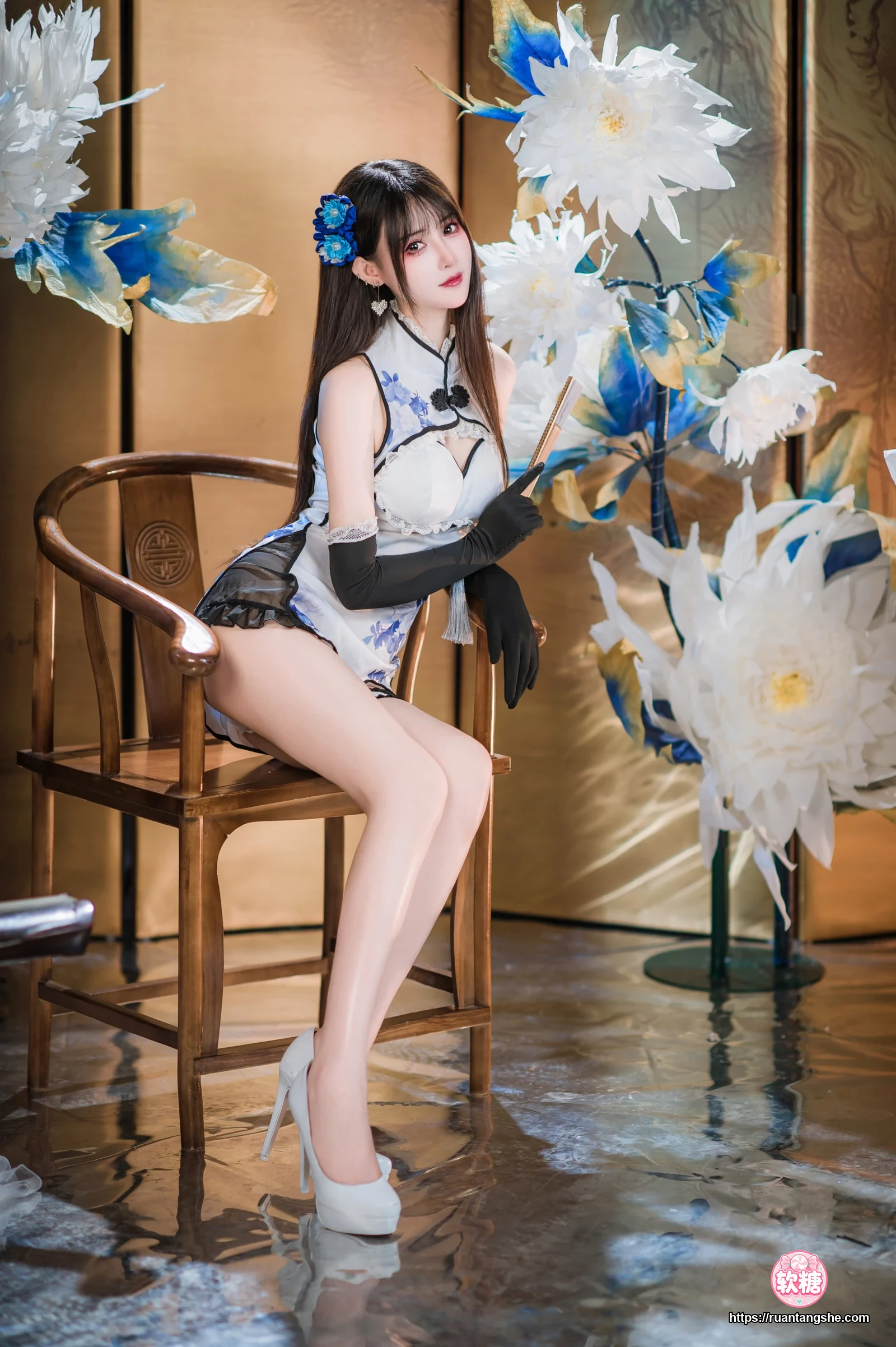 羽生三未 羽生三未 NO.024 - 瓶儿·青花瓷旗袍
