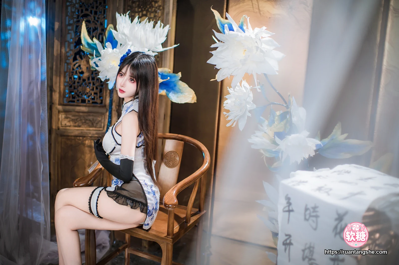 羽生三未 羽生三未 NO.024 - 瓶儿·青花瓷旗袍