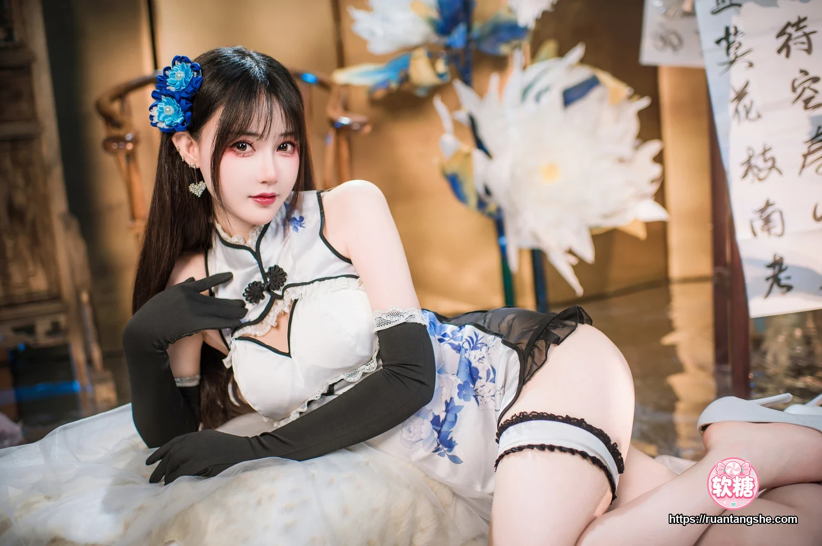 羽生三未 羽生三未 NO.024 - 瓶儿·青花瓷旗袍
