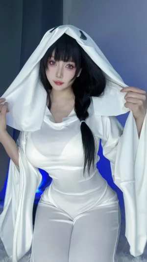 末夜《可爱捣蛋鬼·绝命幽灵娘》写真图集 25P+6V｜在线预览与图包下载