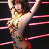抱走莫子《金色传说》写真图集 35P｜在线预览与图包下载