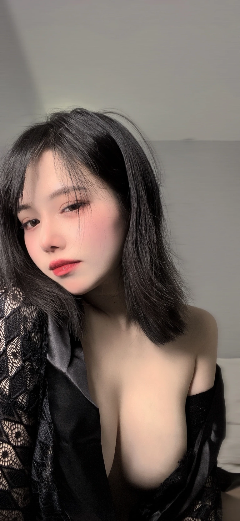 七月喵子《回家的诱惑》写真图集 46P｜在线预览与图包下载