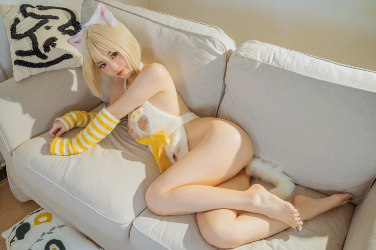 桃良阿宅《猫猫》写真图集 47P｜在线预览与图包下载