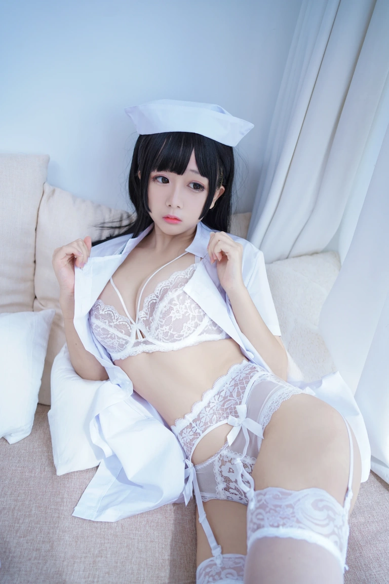 日奈娇(椎名莜)《纯白护士》写真图集 87P｜在线预览与图包下载
