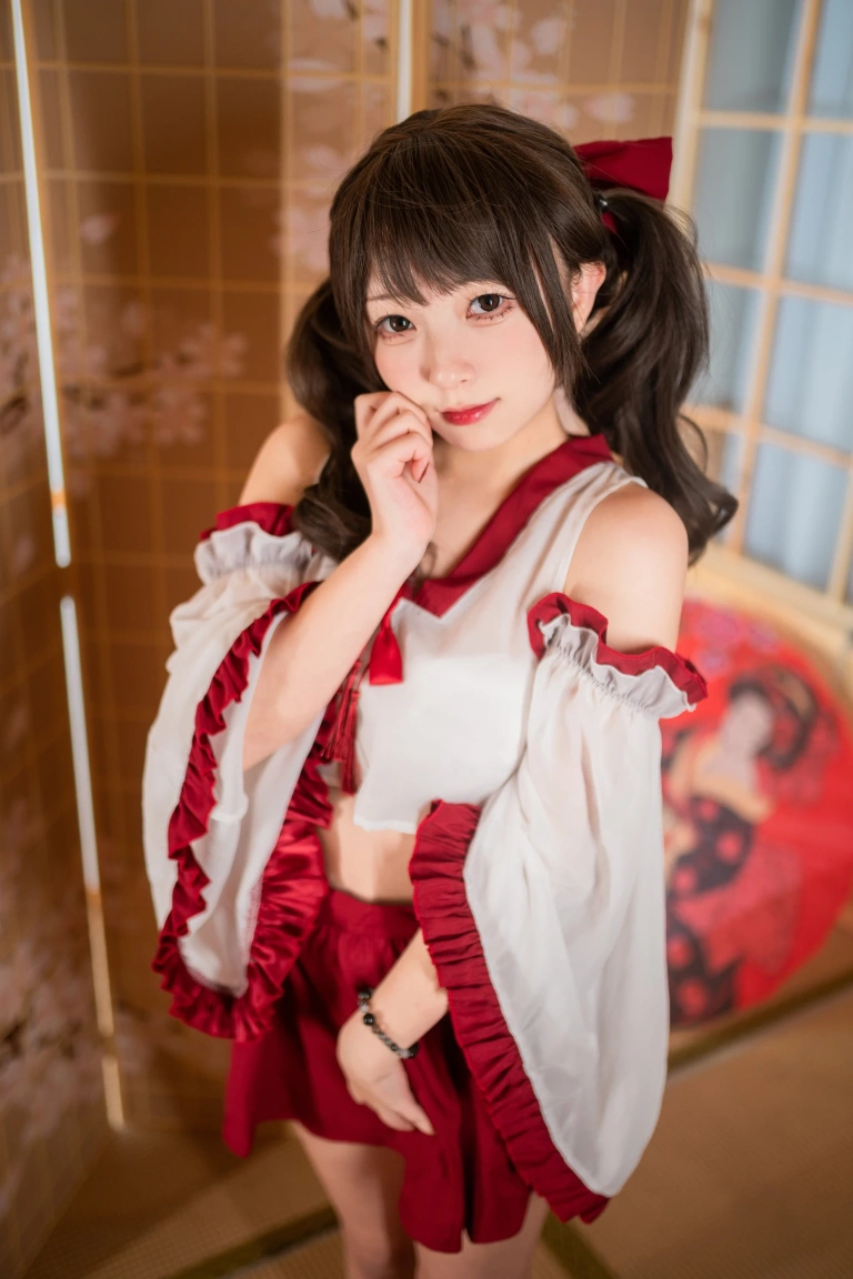 花铃《小巫女》写真图集 85P｜在线预览与图包下载