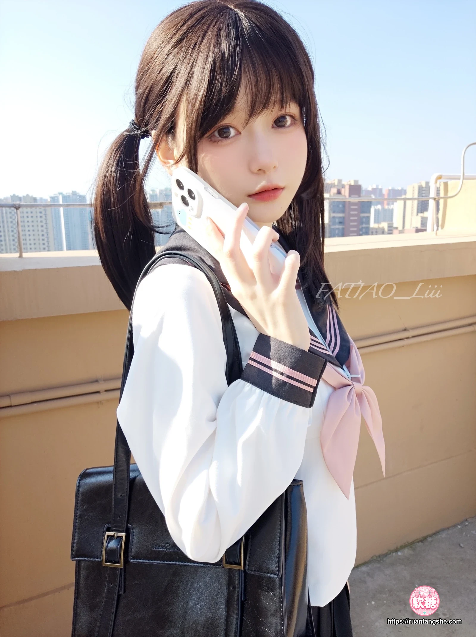 迷之呆梨 迷之呆梨 NO.025 - Fantia 2022年10月会员合集(9期)