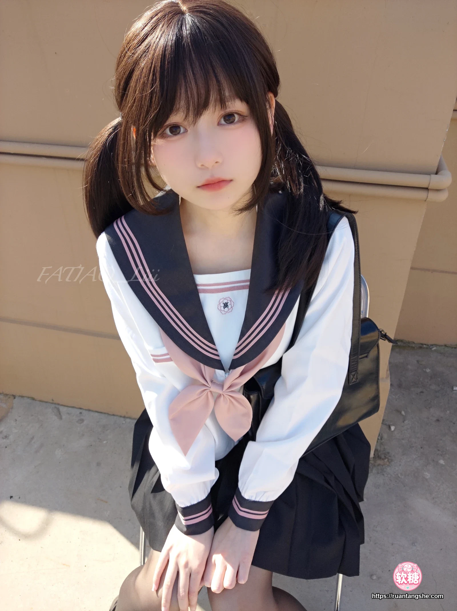 迷之呆梨 迷之呆梨 NO.025 - Fantia 2022年10月会员合集(9期)