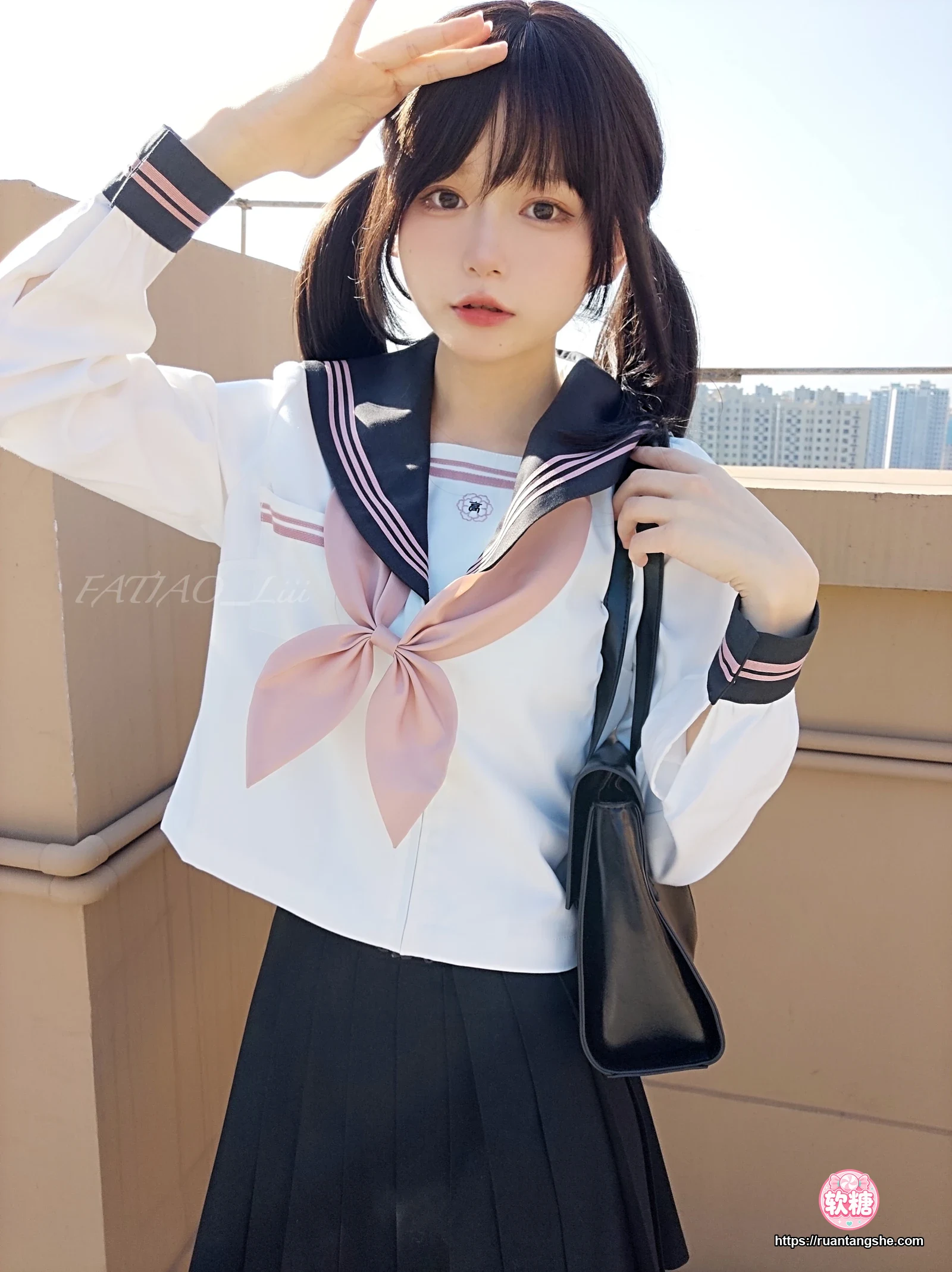 迷之呆梨 迷之呆梨 NO.025 - Fantia 2022年10月会员合集(9期)