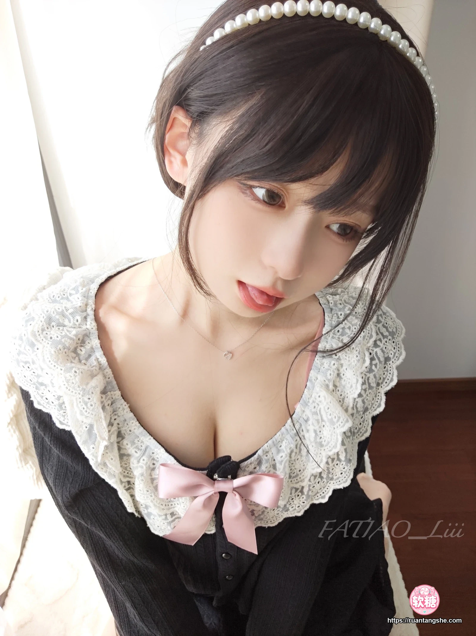 迷之呆梨 迷之呆梨 NO.025 - Fantia 2022年10月会员合集(9期)