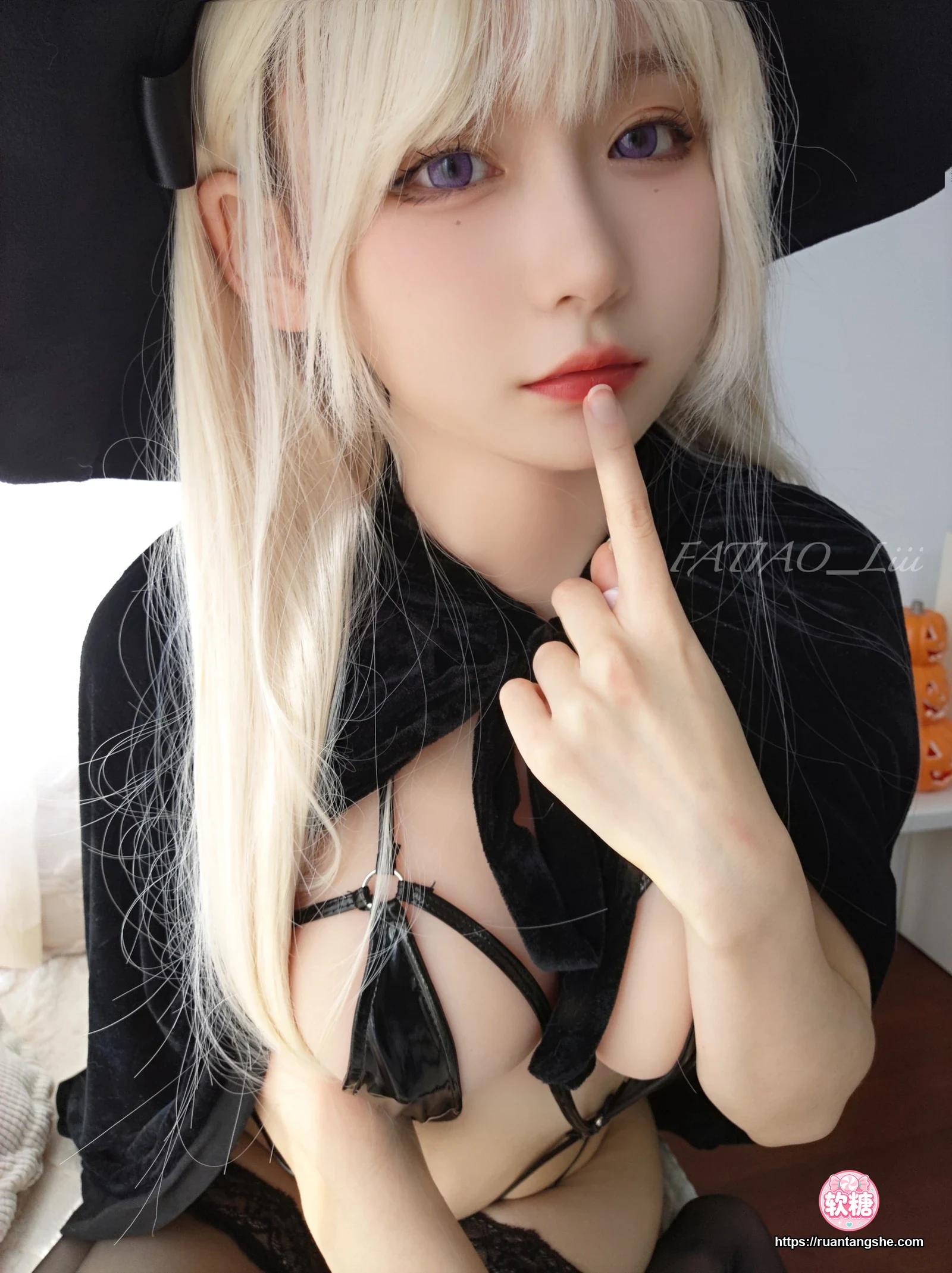 迷之呆梨 迷之呆梨 NO.025 - Fantia 2022年10月会员合集(9期)