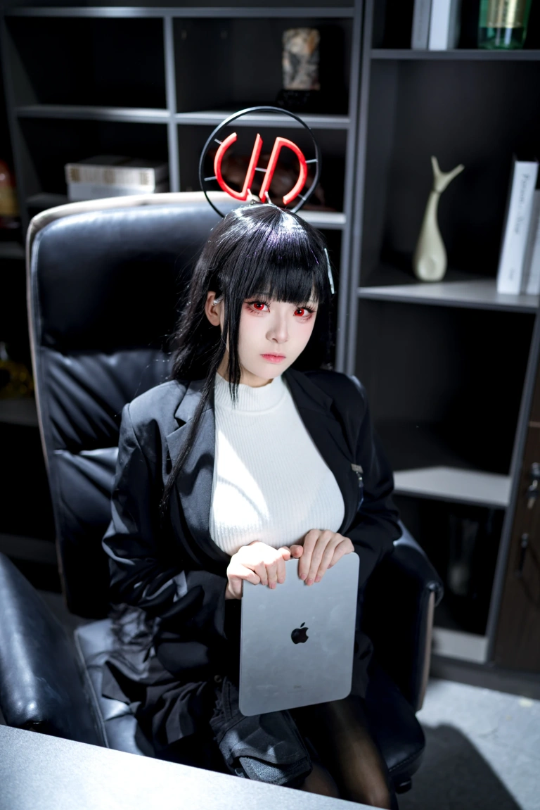 九柒喵《蔚蓝档案 调月莉音OL》写真图集 64P｜在线预览与图包下载