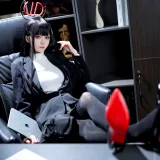 九柒喵《蔚蓝档案 调月莉音OL》写真图集 64P｜在线预览与图包下载
