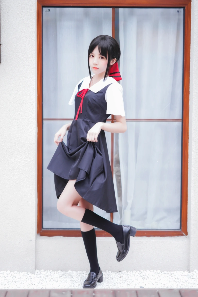 桜桃喵《四宫辉夜》写真图集 10P｜在线预览与图包下载