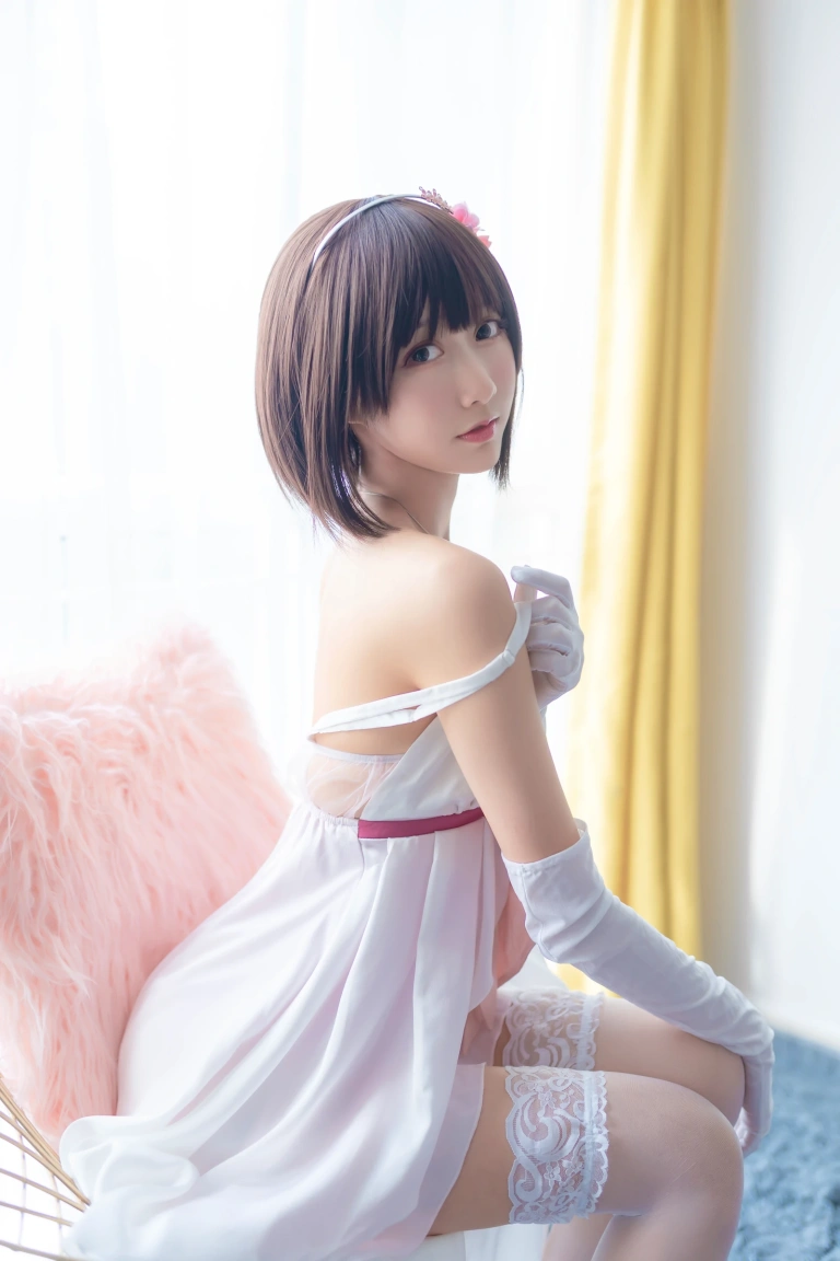 木棉棉《加藤惠cos（礼服+内衣）》写真图集 68P｜在线预览与图包下载