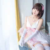 木棉棉《加藤惠cos（礼服+内衣）》写真图集 68P｜在线预览与图包下载
