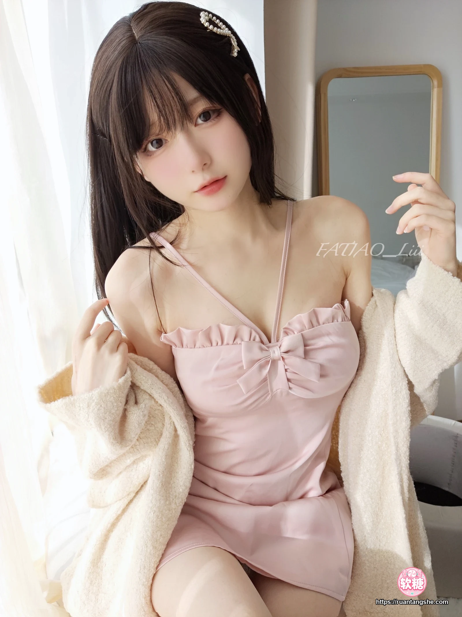 迷之呆梨 迷之呆梨 NO.026 - Fantia 2022年11月会员合集(9期)