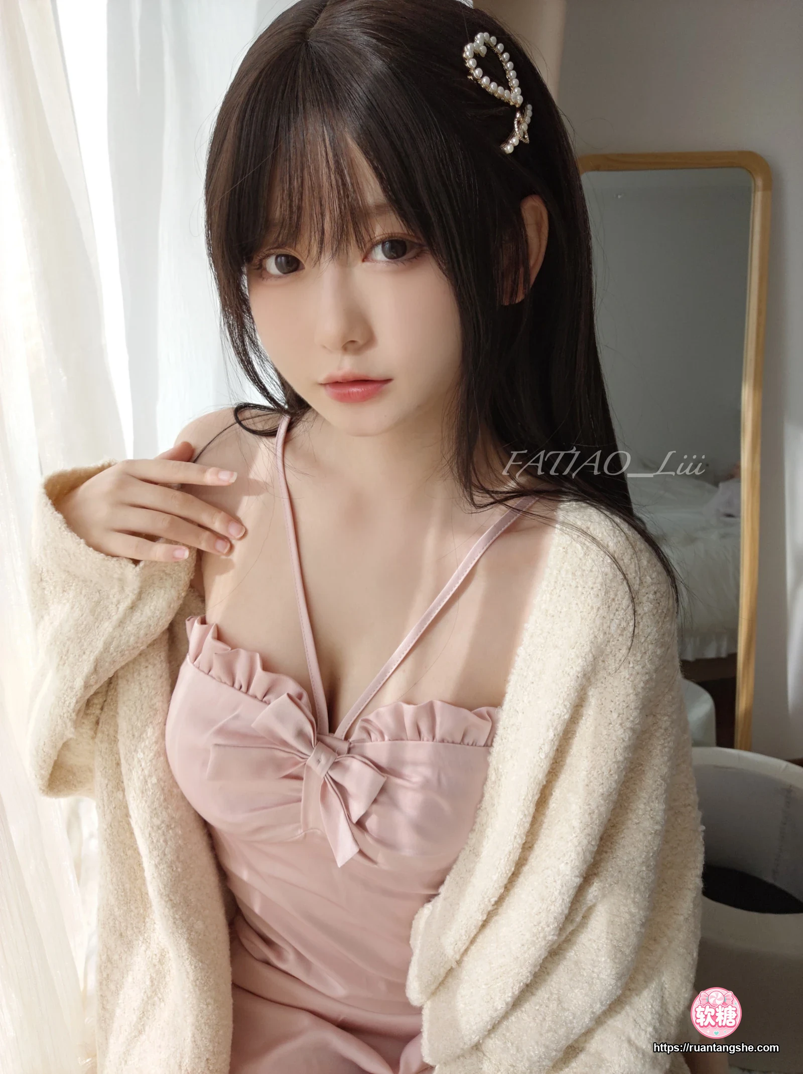 迷之呆梨 迷之呆梨 NO.026 - Fantia 2022年11月会员合集(9期)