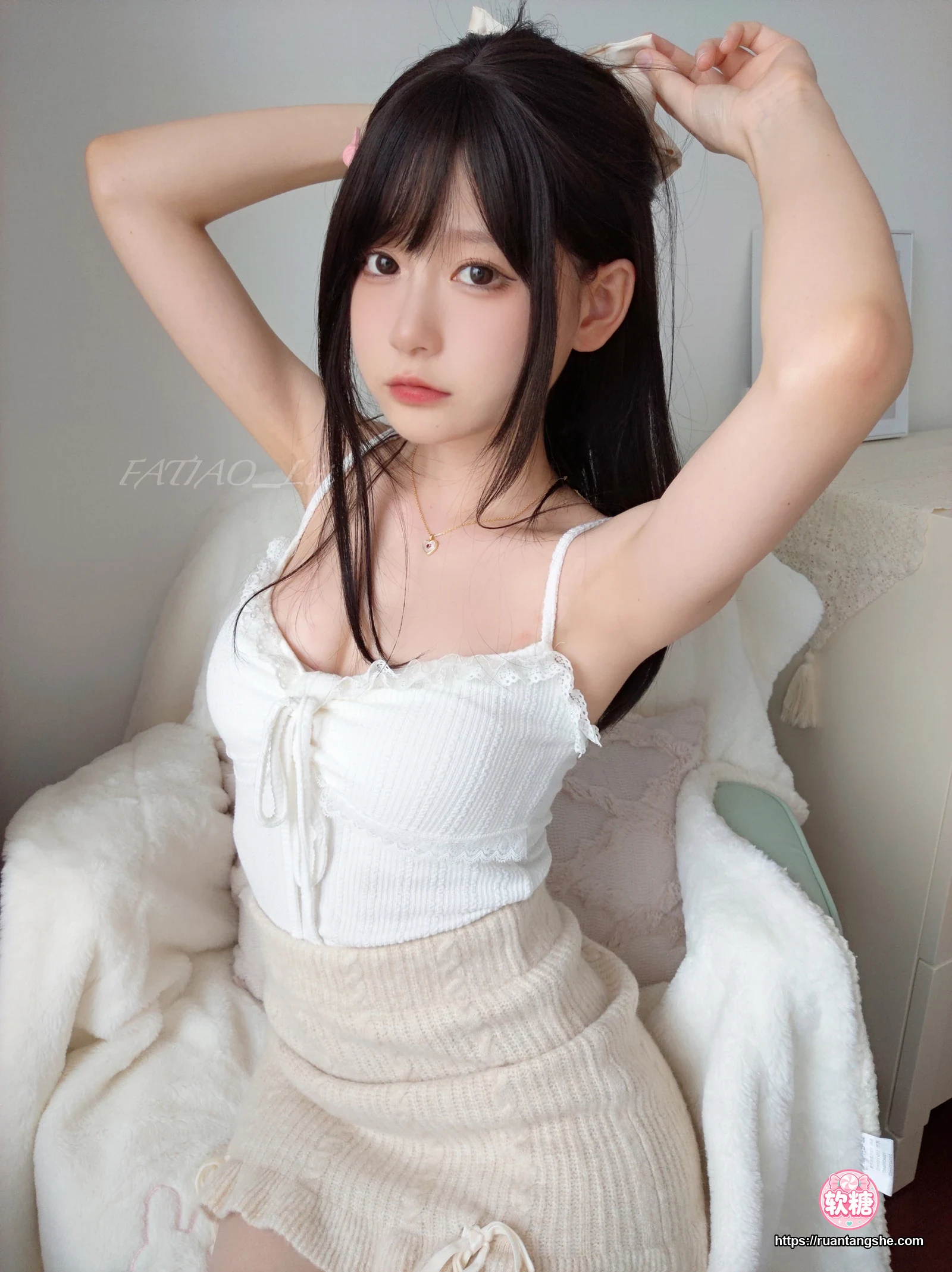 迷之呆梨 迷之呆梨 NO.026 - Fantia 2022年11月会员合集(9期)