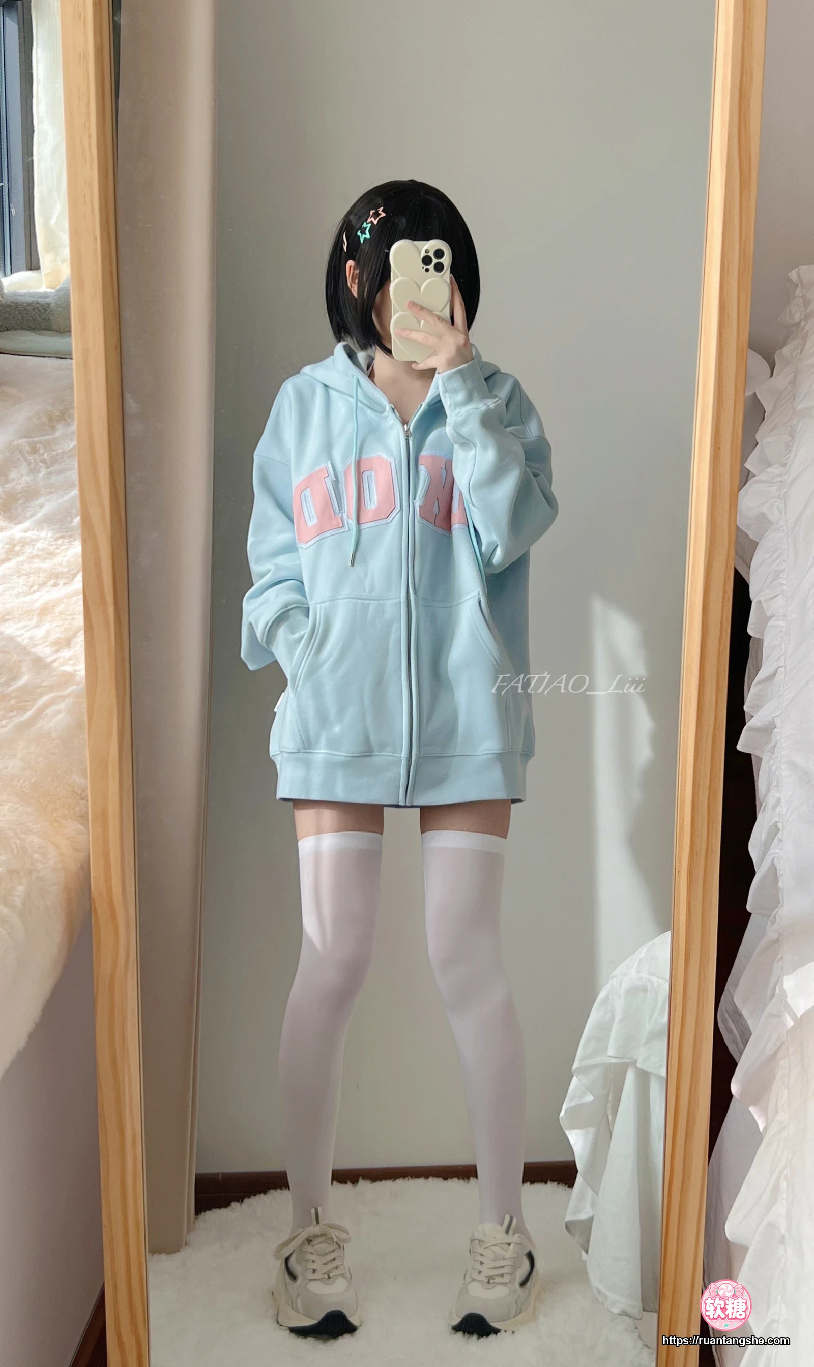 迷之呆梨 迷之呆梨 NO.026 - Fantia 2022年11月会员合集(9期)