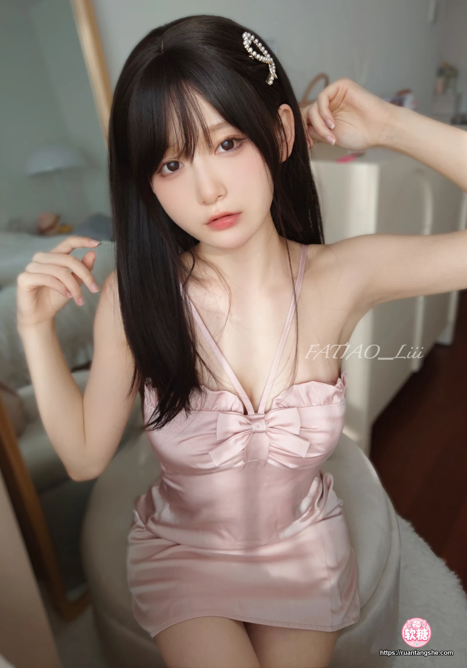 迷之呆梨 迷之呆梨 NO.026 - Fantia 2022年11月会员合集(9期)