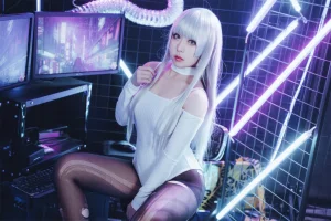 虎森森《莺》写真图集 33P｜在线预览与图包下载