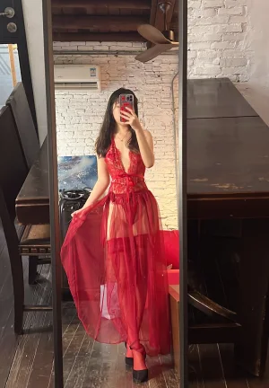 不呆猫《霸气红色人妻》写真图集 57P+1V｜在线预览与图包下载