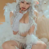 七月喵子《幻想兽娘集日食 伊卡》写真图集 22P｜在线预览与图包下载
