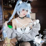 九柒喵《少女前线 芙洛伦·药心巧克力》写真图集 29P｜在线预览与图包下载