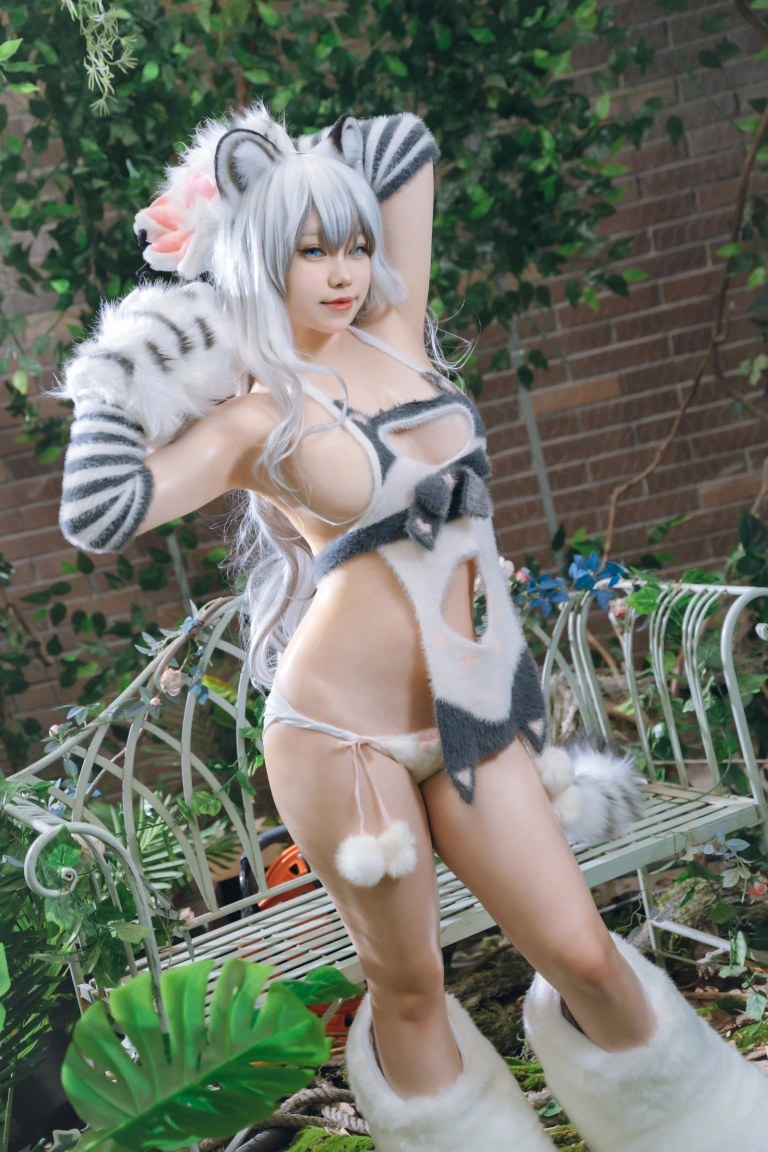 一北亦北《白虎兽娘福瑞》写真图集 40P｜在线预览与图包下载