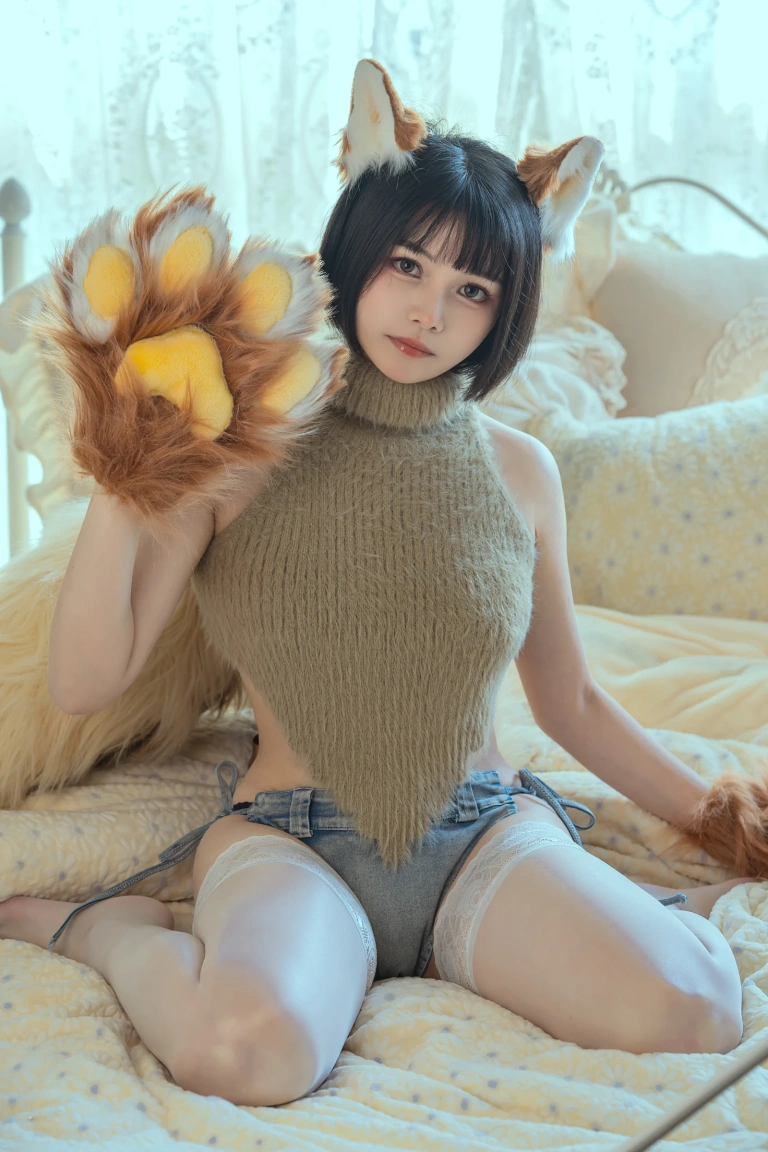 七月喵子《幻想兽娘集日食 牙牙》写真图集 26P｜在线预览与图包下载
