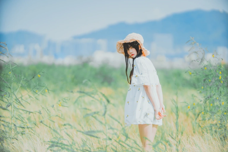桜桃喵《田野》写真图集 29P｜在线预览与图包下载