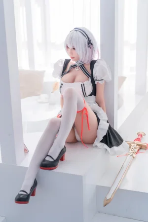 西园寺南歌《女仆本 天狼星》写真图集 35P｜在线预览与图包下载