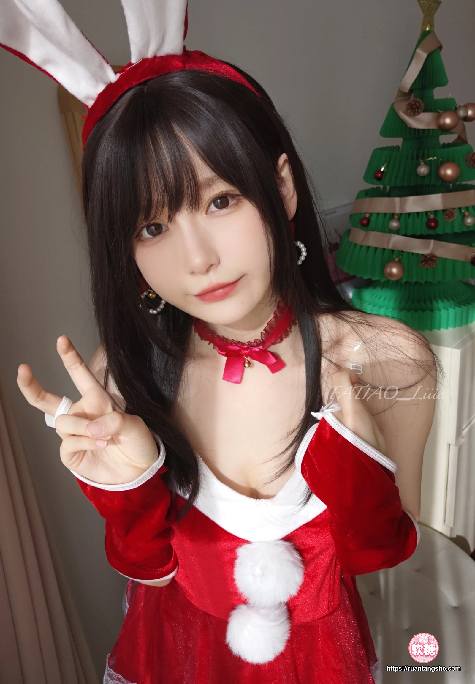迷之呆梨 迷之呆梨 NO.029 - Fantia 2022年12月会员合集(8期)