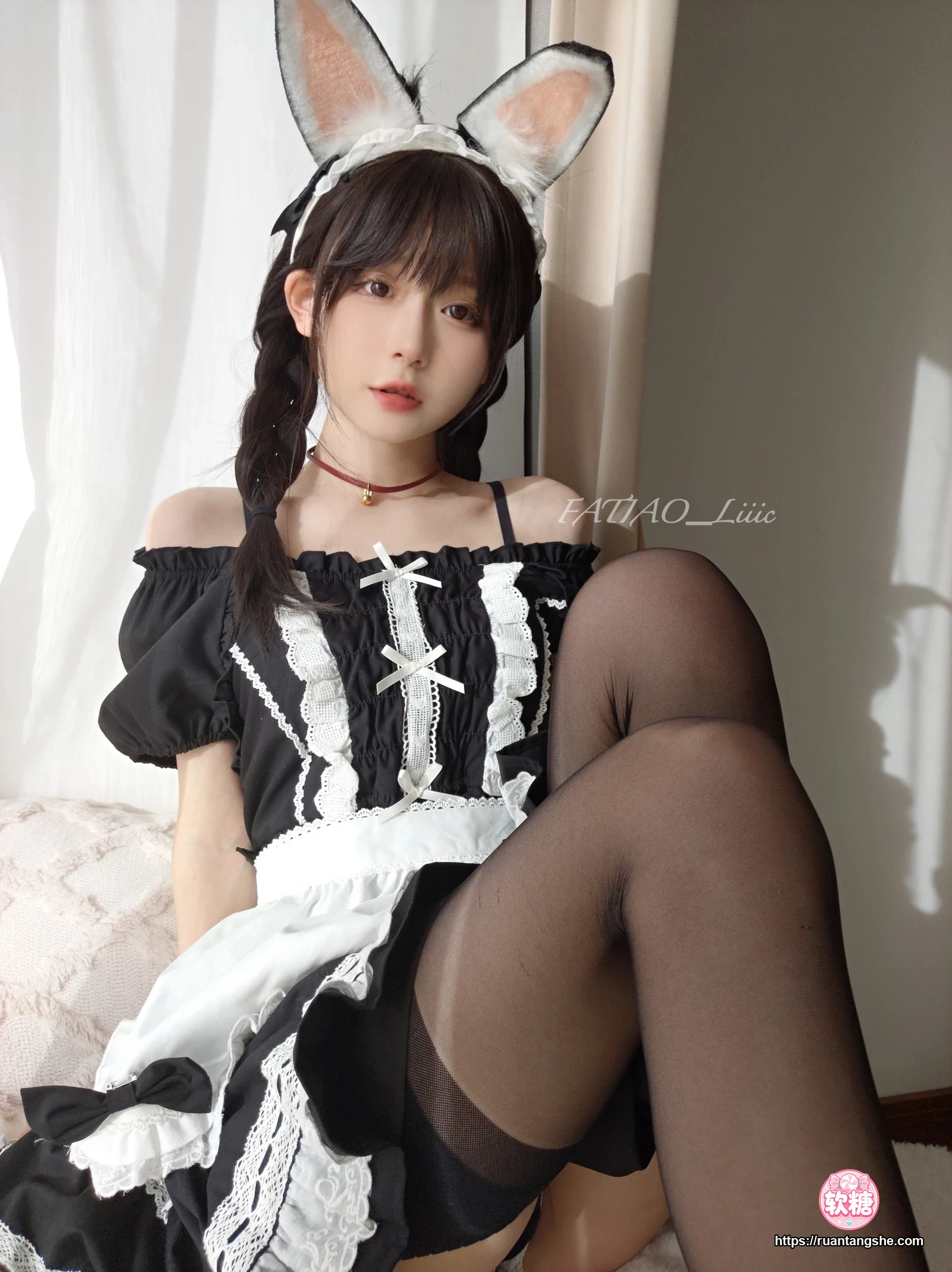 迷之呆梨 迷之呆梨 NO.029 - Fantia 2022年12月会员合集(8期)