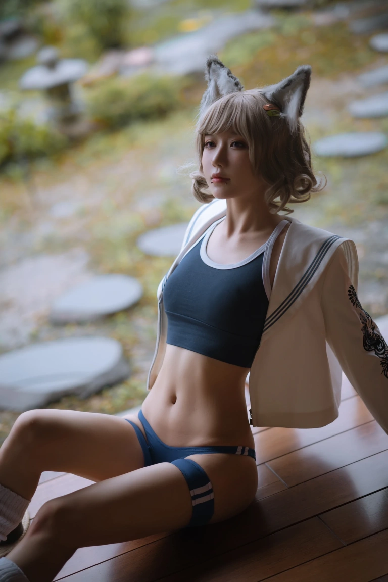 阿包也是兔娘《X型体操服》写真图集 30P｜在线预览与图包下载