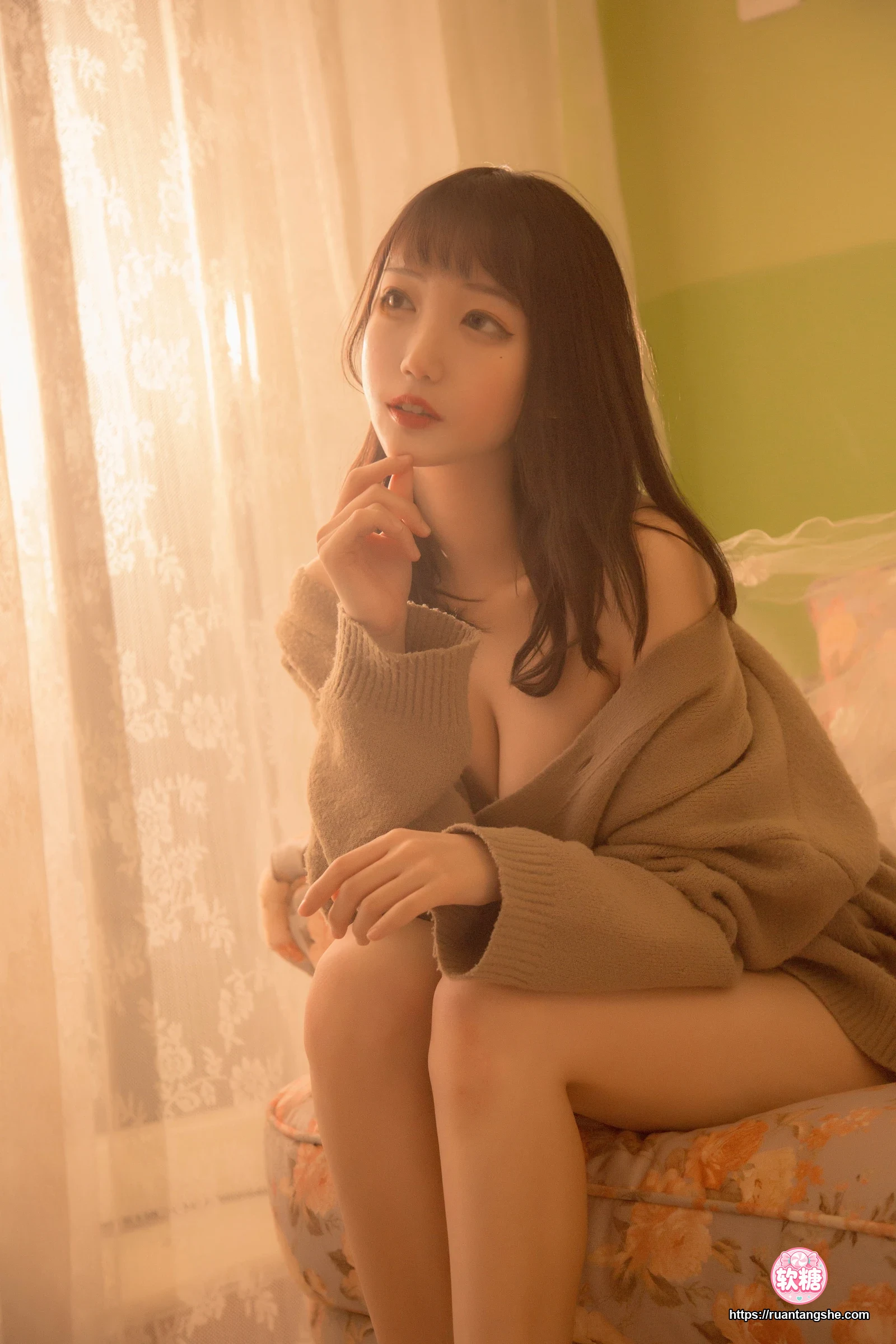 周叽是可爱兔兔 周叽是可爱兔兔 NO.02 - 复古毛衣