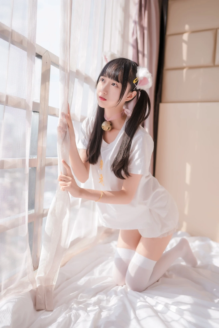 木棉棉《猫系少女》写真图集 50P｜在线预览与图包下载
