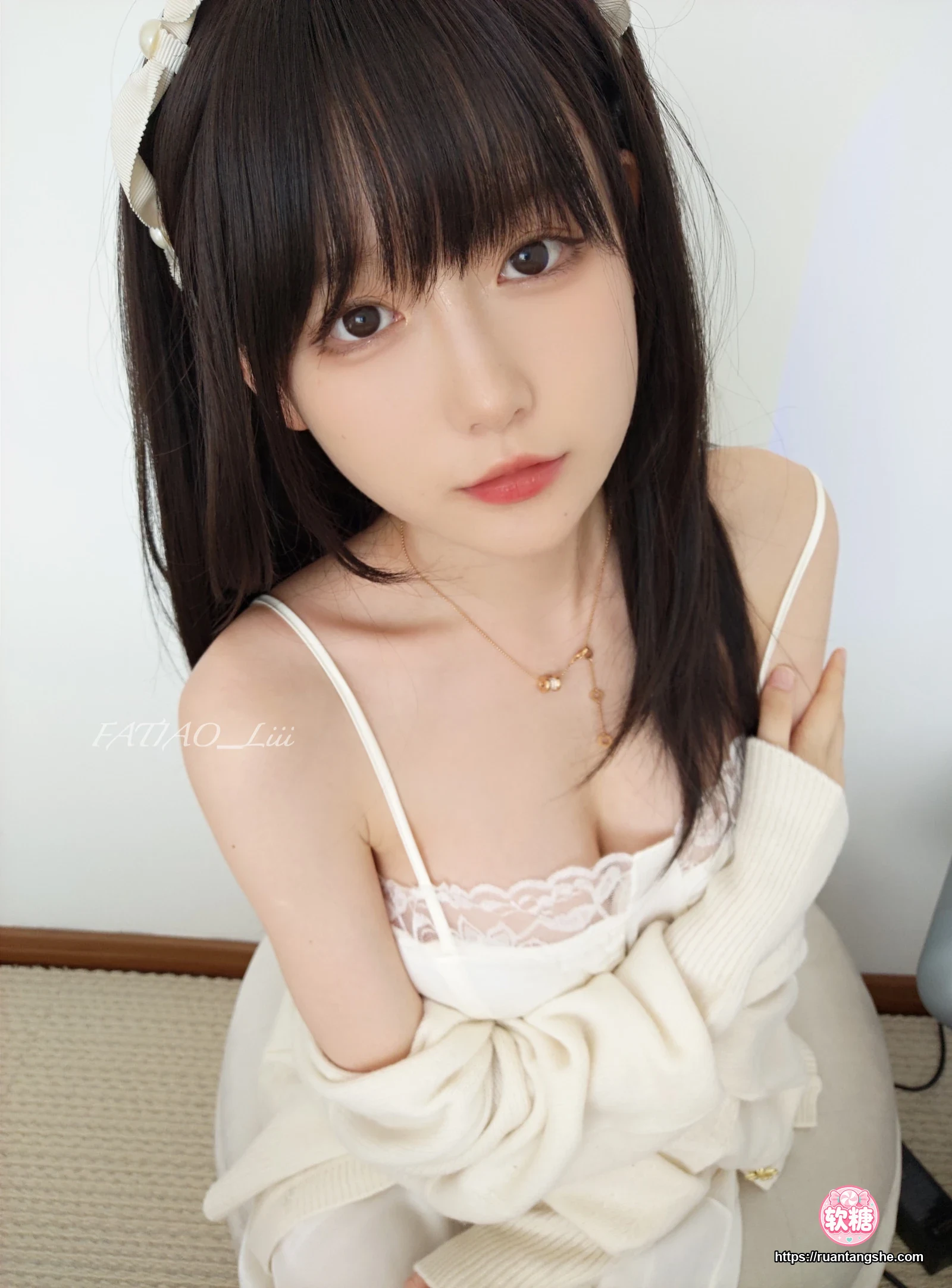 迷之呆梨 迷之呆梨 NO.030 - Fantia 2023年01月会员合集(10期)